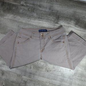 Bandolinoblu Bermuda Shorts Size 8 Made in Egypt